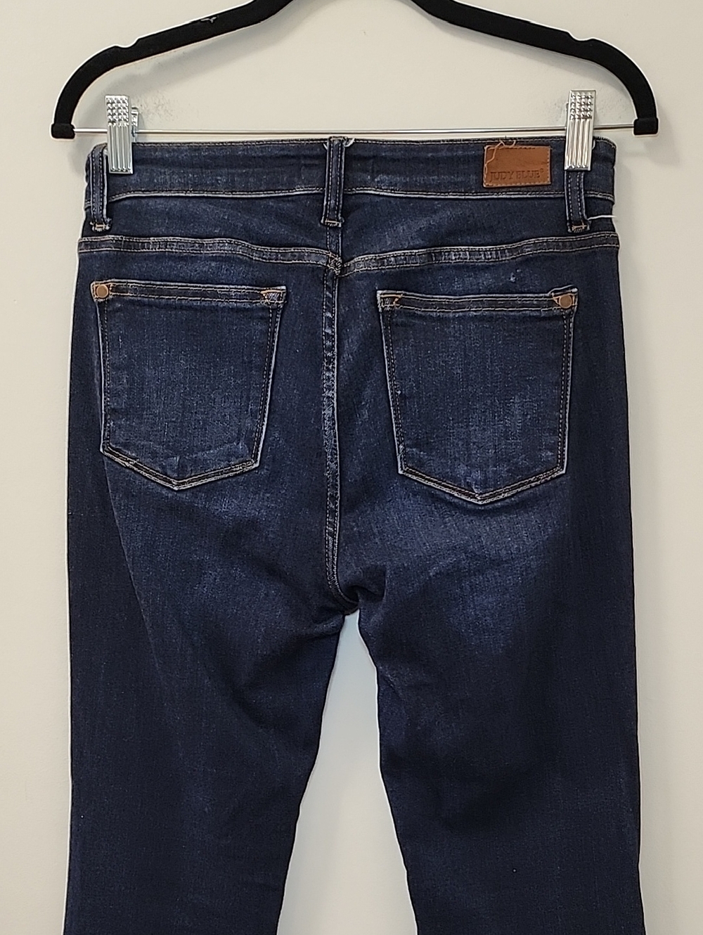 Judy Blue dark wash bootcut jeans subtle whiskering zip fly closure Size 7/28 - Picture 11 of 14